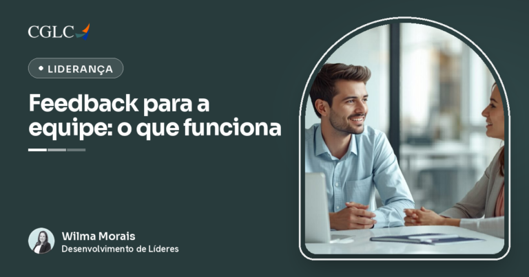 Como dar feedback: líder em conversa individual com colaborador